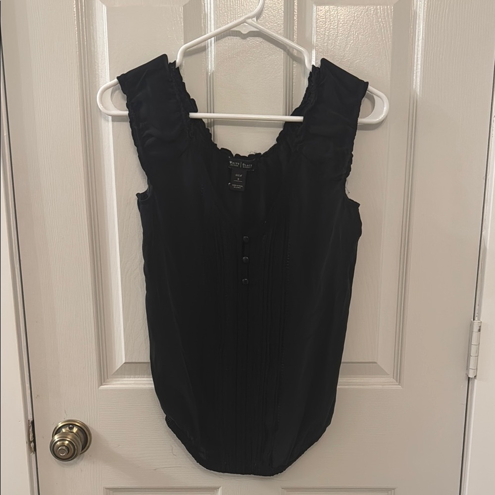 Black Sleeveless Top